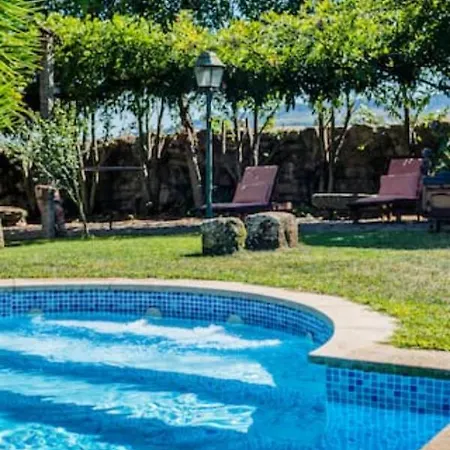 فيلة Spacious With Private Pool In بينافيل