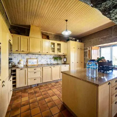 Spacious With Private Pool In *