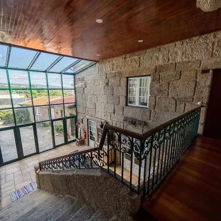 Spacious With Private Pool In Βίλα Penafiel