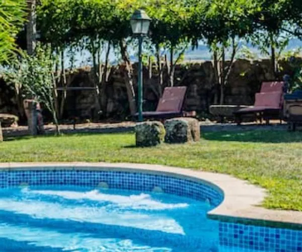 וילה Spacious With Private Pool In פנאפיל